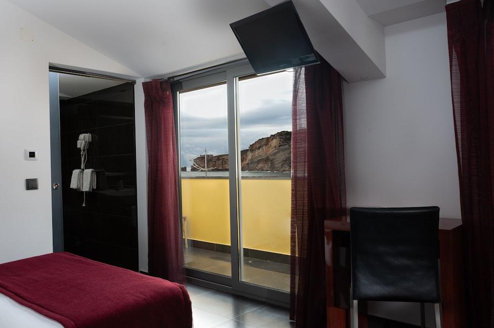 Hotel Oceano Nazaré Exterior photo